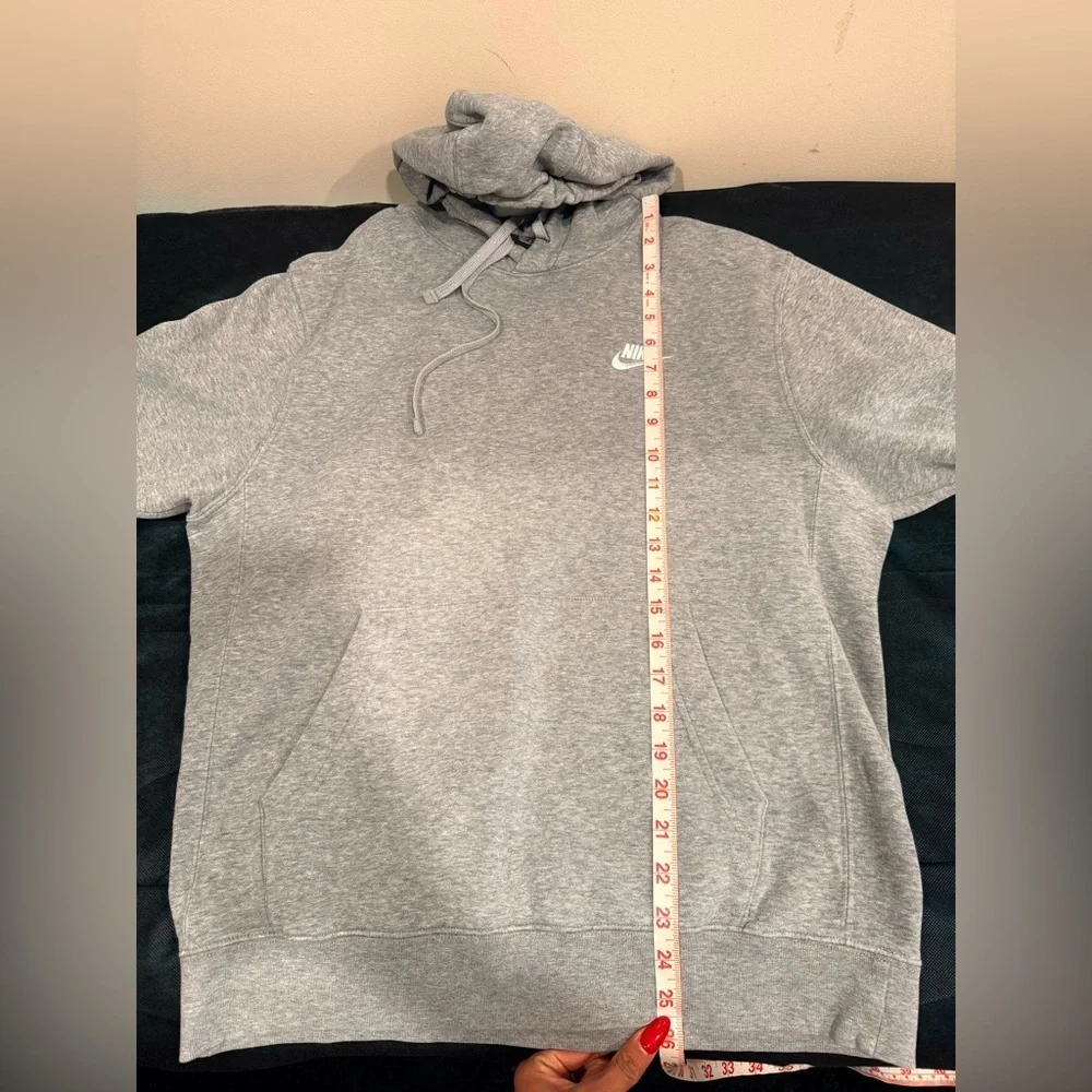 🔥Nike Gray Women’s Hoodie Size S NWOT🔥